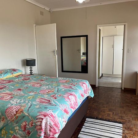10 St Johns - House Villa Port Shepstone Eksteriør bilde