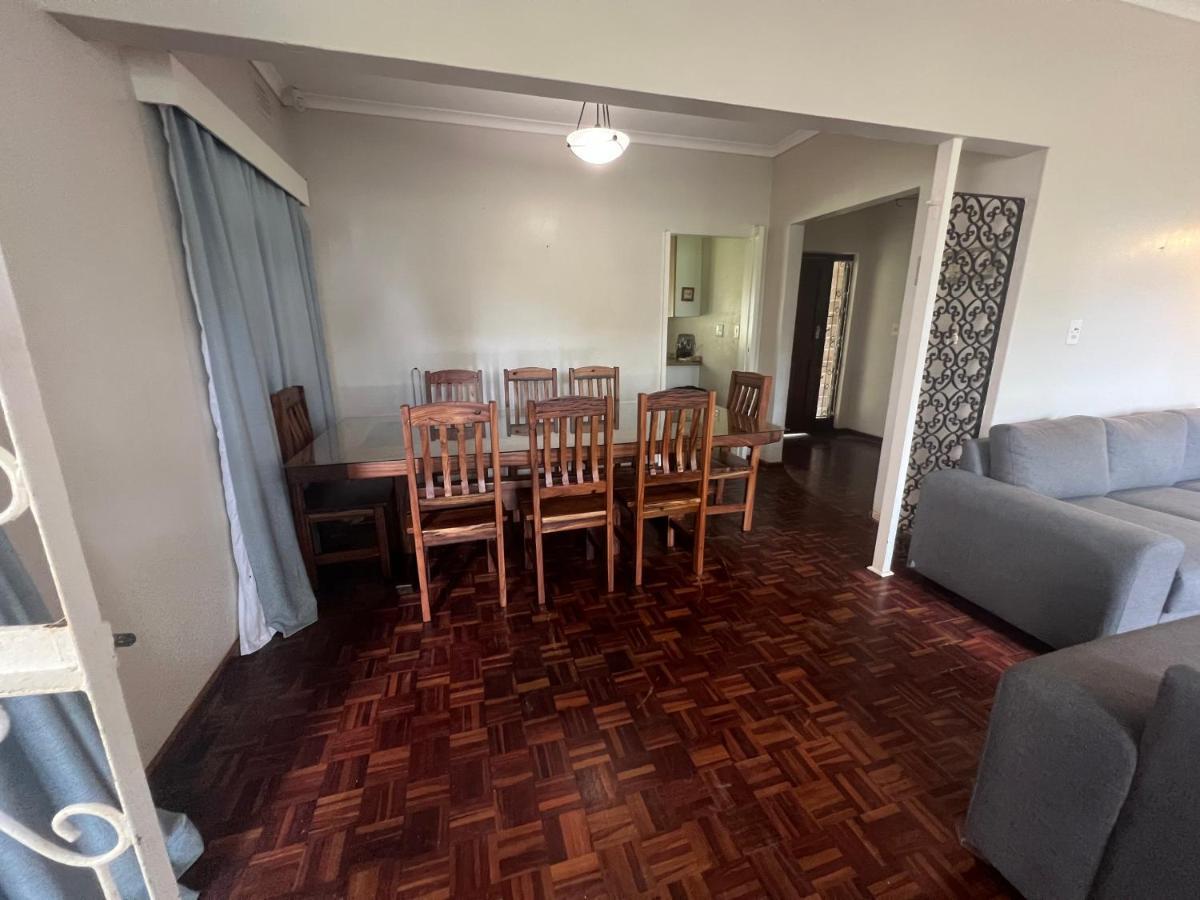 10 St Johns - House Villa Port Shepstone Eksteriør bilde