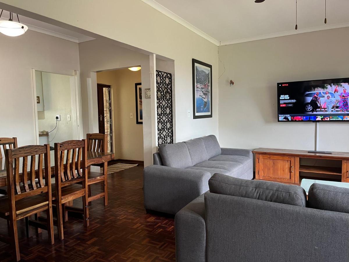 10 St Johns - House Villa Port Shepstone Eksteriør bilde
